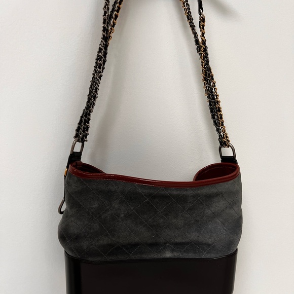 Chanel Gabrielle Elegant Gray and Black Women's crossbody Bag - Picture 1 of 11